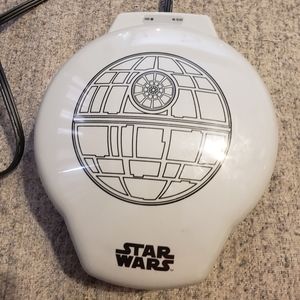 Disney Star Wars Death Star Waffle Maker